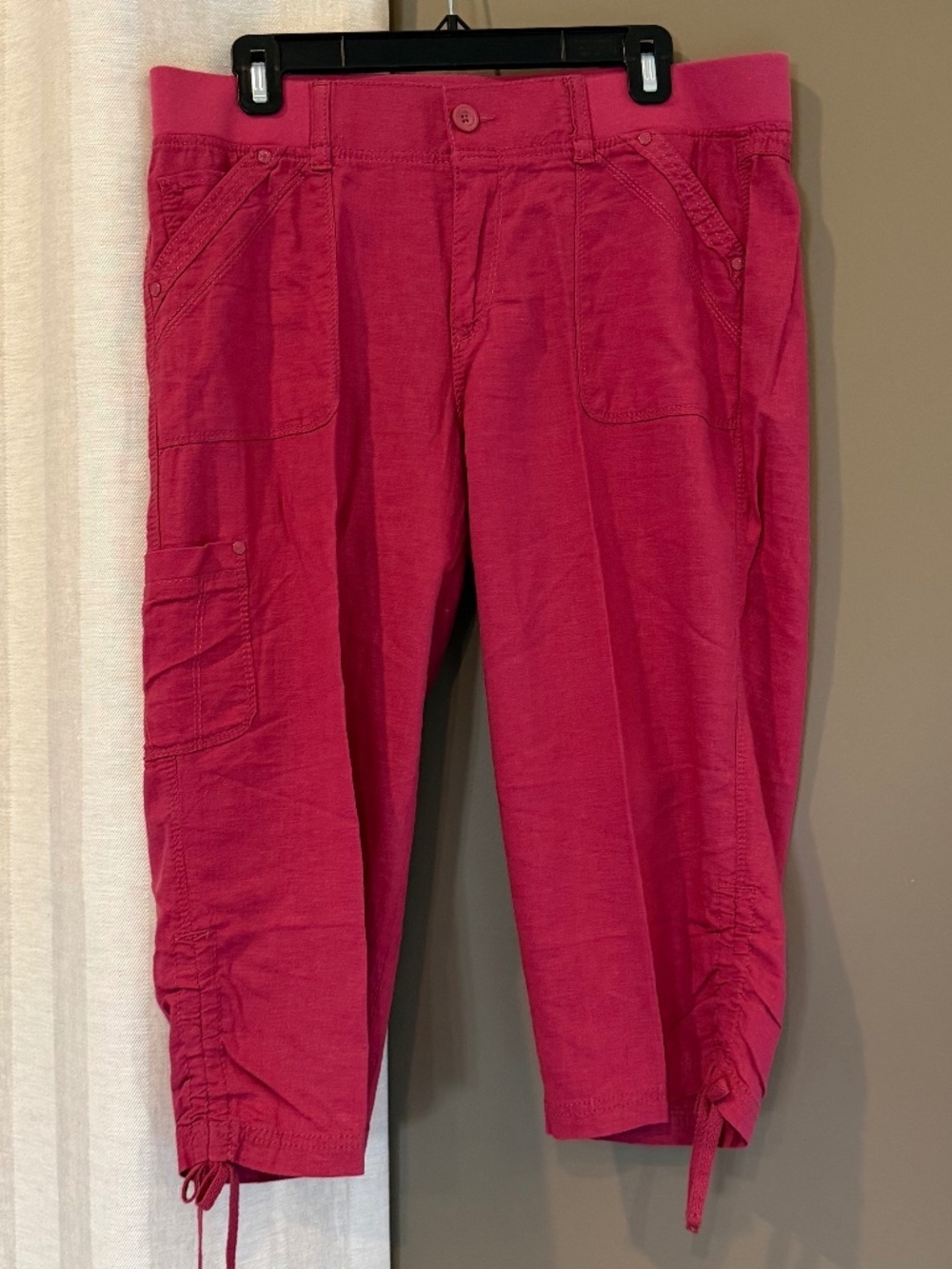 Gloria Vanderbilt Raspberry Linen Blend Cropped Ruched Pants, Size 10